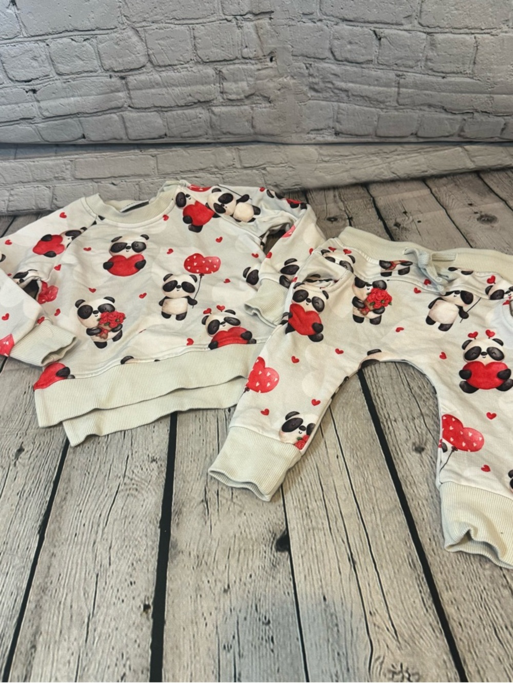 Bums & Roses Panda Heart Pattern Jogger Set